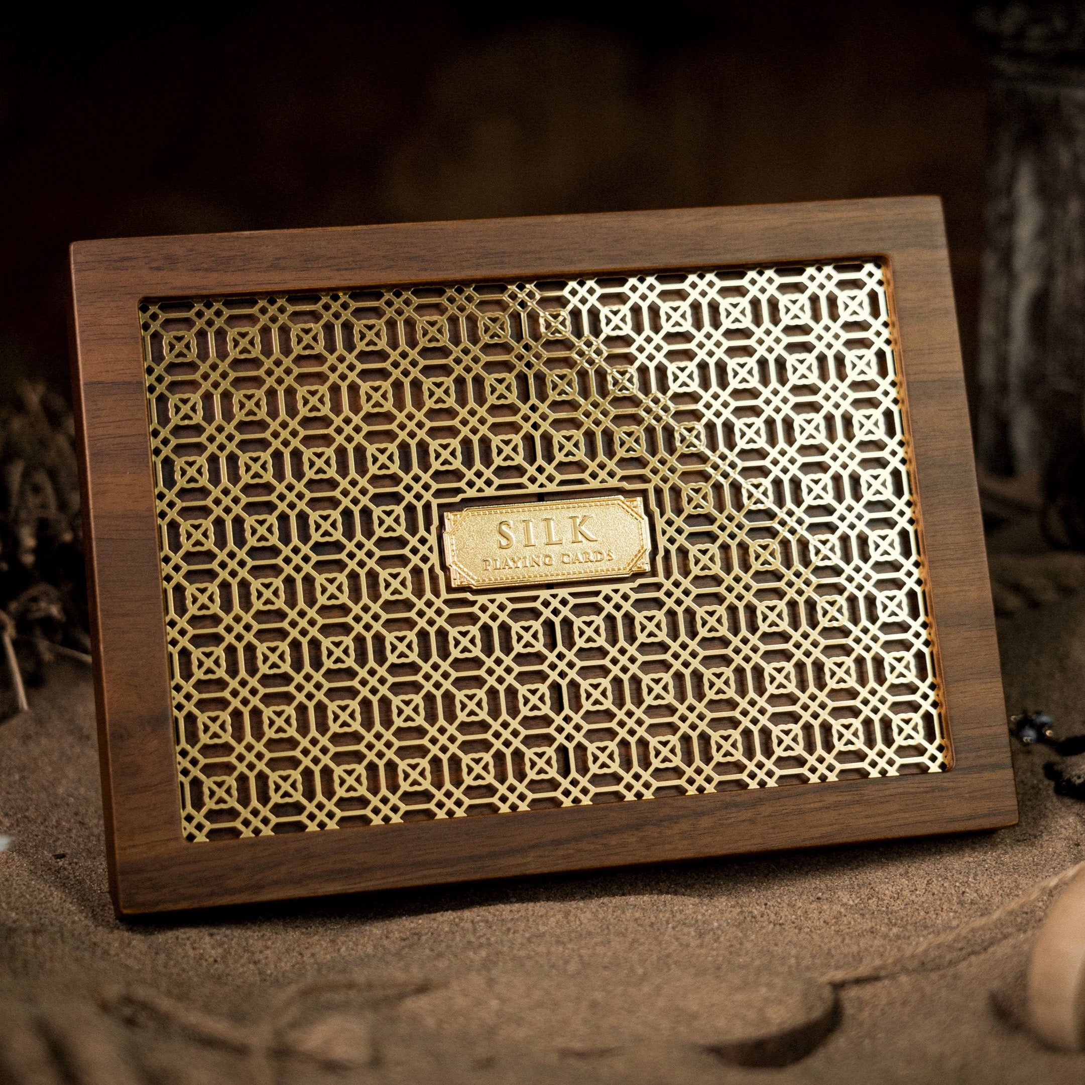 The Silk Wooden Boxset by Ark Playing Cards – RarePlayingCards.com