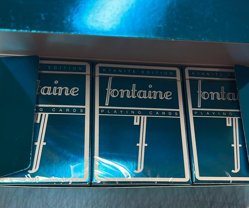 Kyanite Foil Fontaines