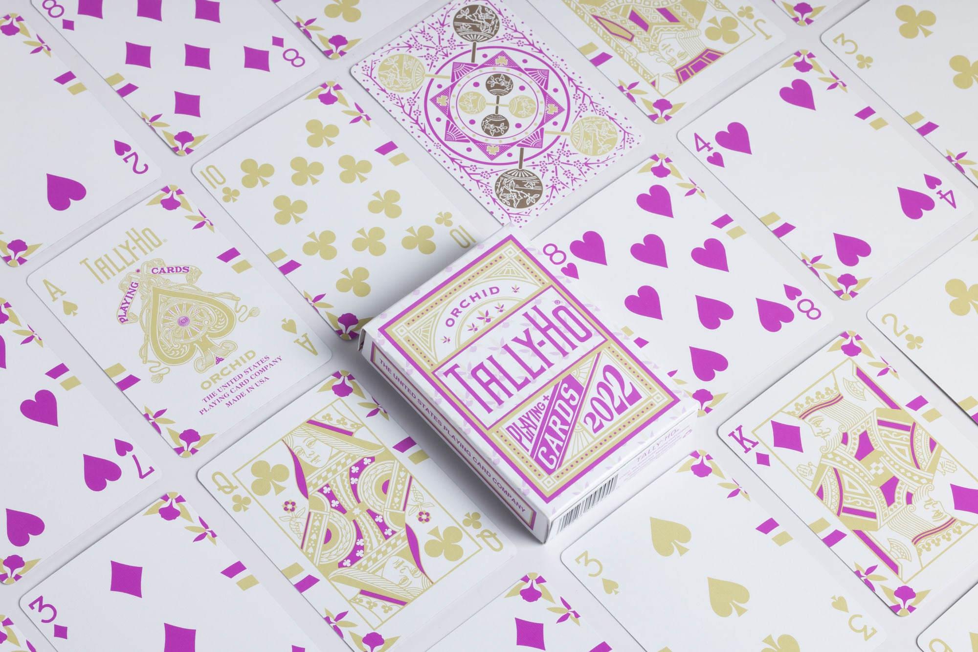 Tally-Ho Playing Cards 4種セット（赤、青、緑、ゴールド） Tally-Ho Mr. Maeda Red & Blue Gold Border Playing Cards – Cardvo