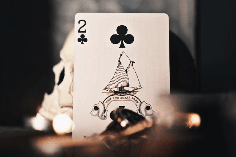 SVNGALI 06 - Skull & Dagger Playing Cards by SVNGALI