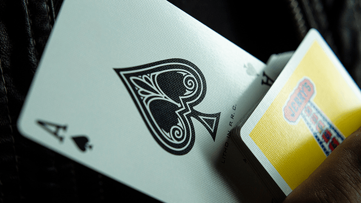 Modern Feel Jerry's Nuggets Playing Cards - Yellow Playing Cards by Jerry's Nuggets Playing Cards