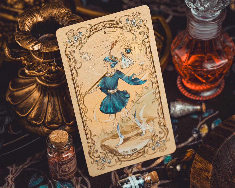 Medusa's Eye Tarot Cards