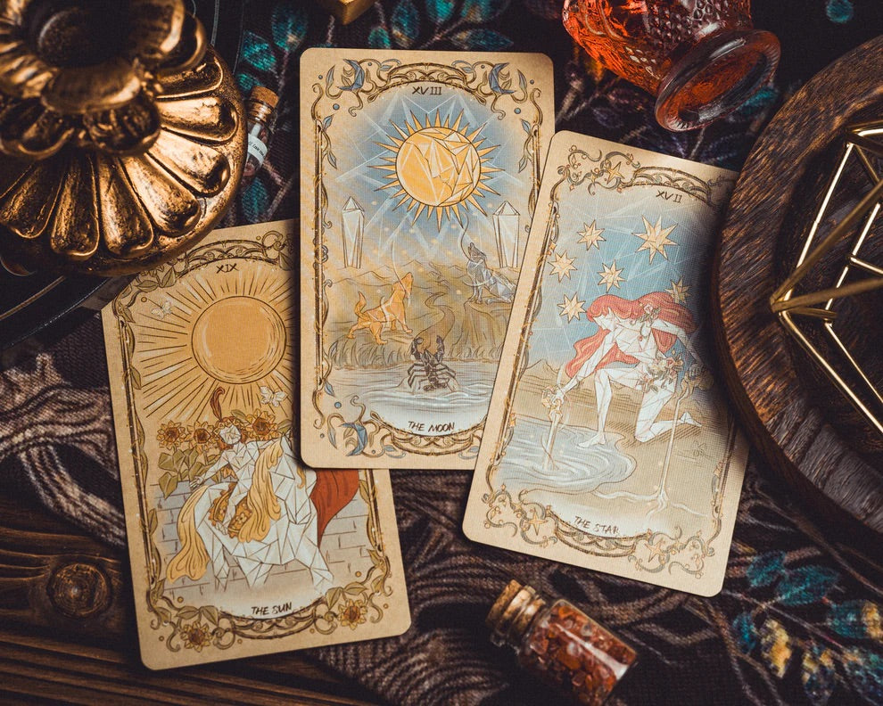 Medusa's Eye Tarot Cards