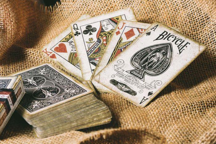 Bicycle 1900's Blue Playing Cards by Ellusionist