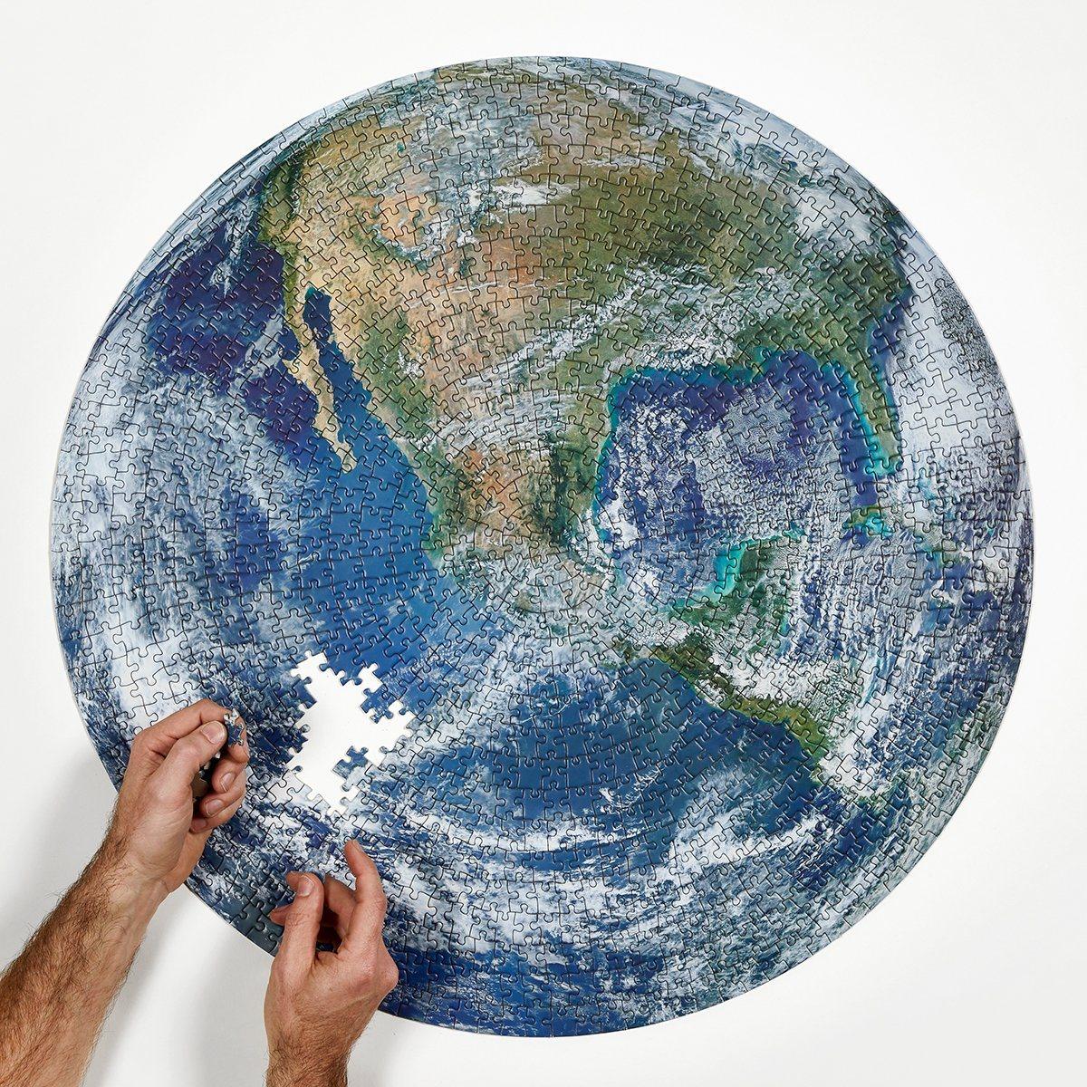 The Earth by Four Point Puzzles – Rare Playing Cards