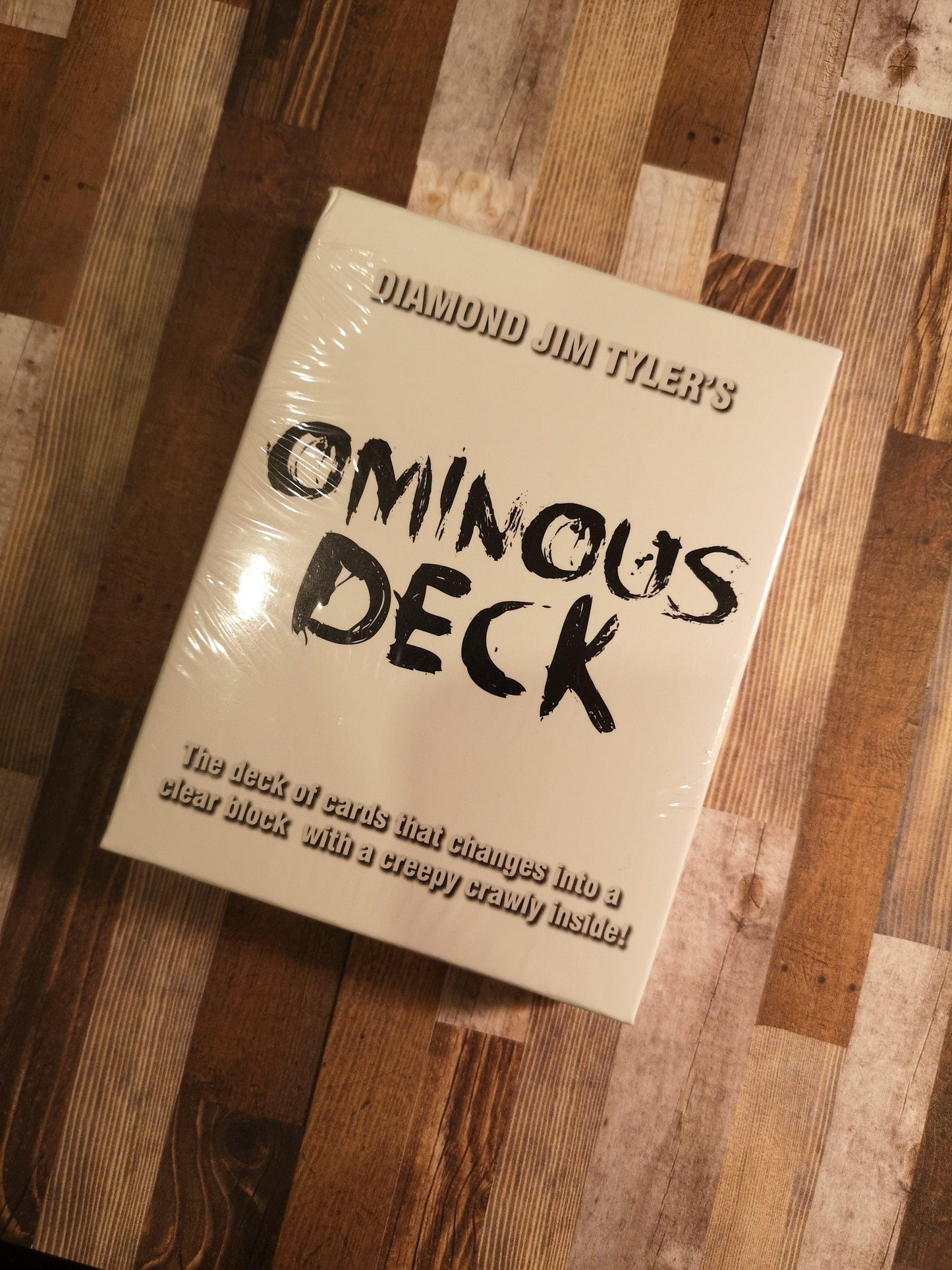 Ominous Deck - Scorpion Playing Cards by RarePlayingCards.com