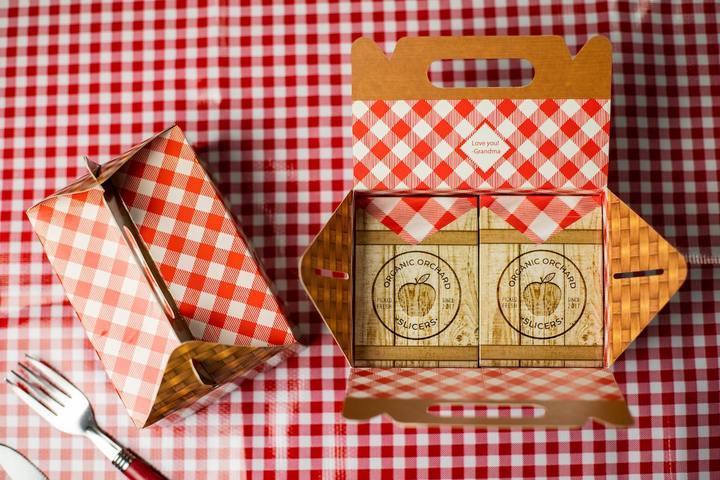 Slicers Playing Cards by Riffle Shuffle Playing Card Company