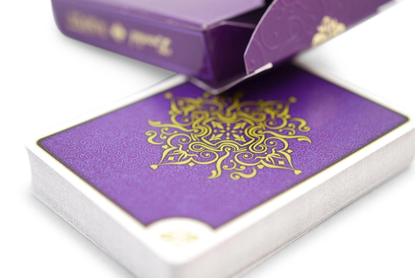 Aurum Sovereign Playing Cards by Encarded