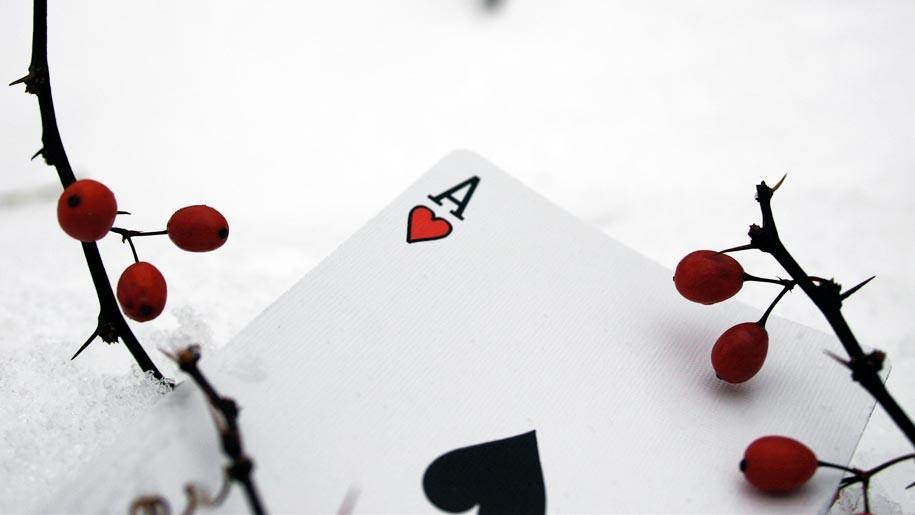 Bicycle® Ghost Playing Cards by Ellusionist