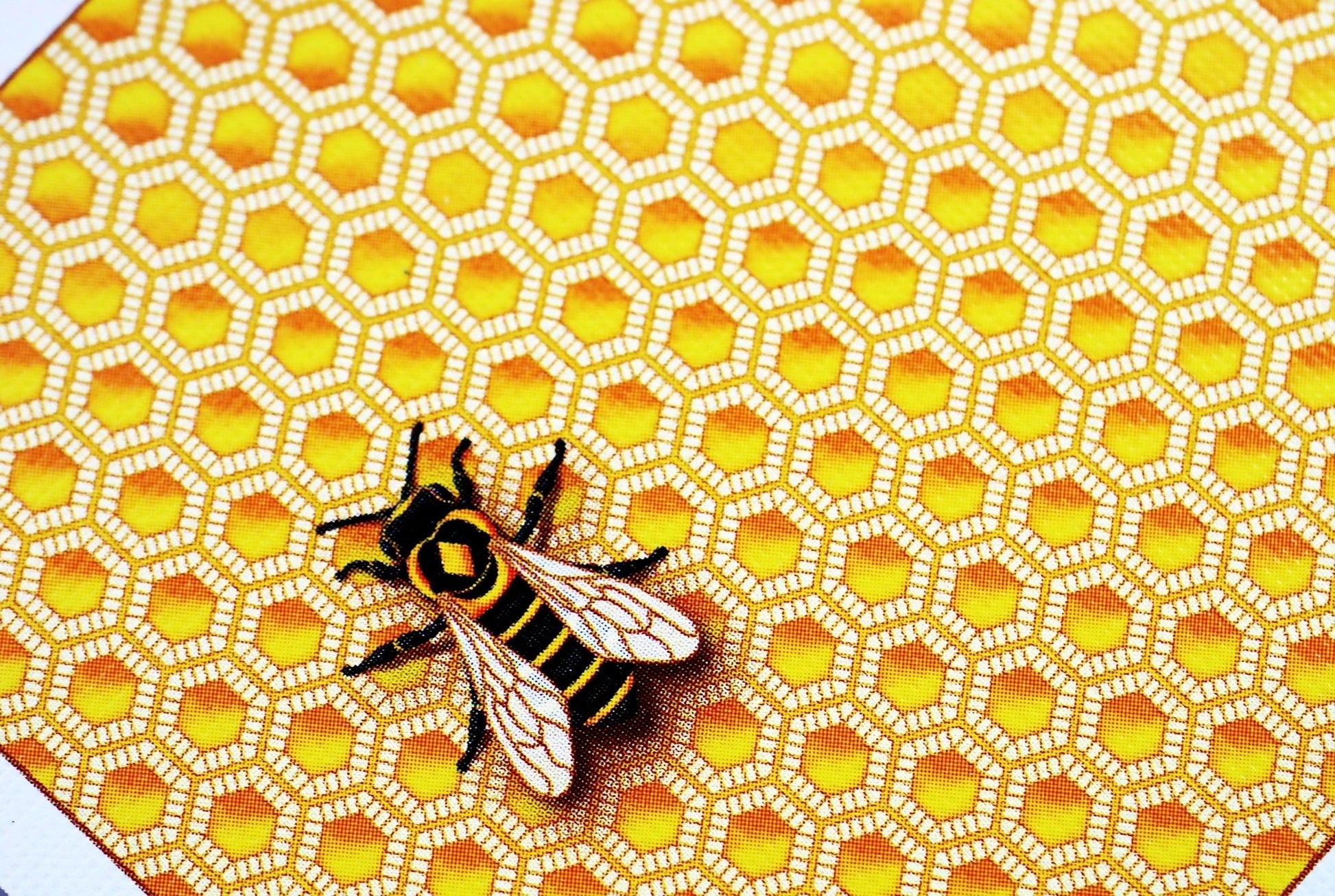 Honeybee V2 Playing Cards* Playing Cards by Penguin Magic