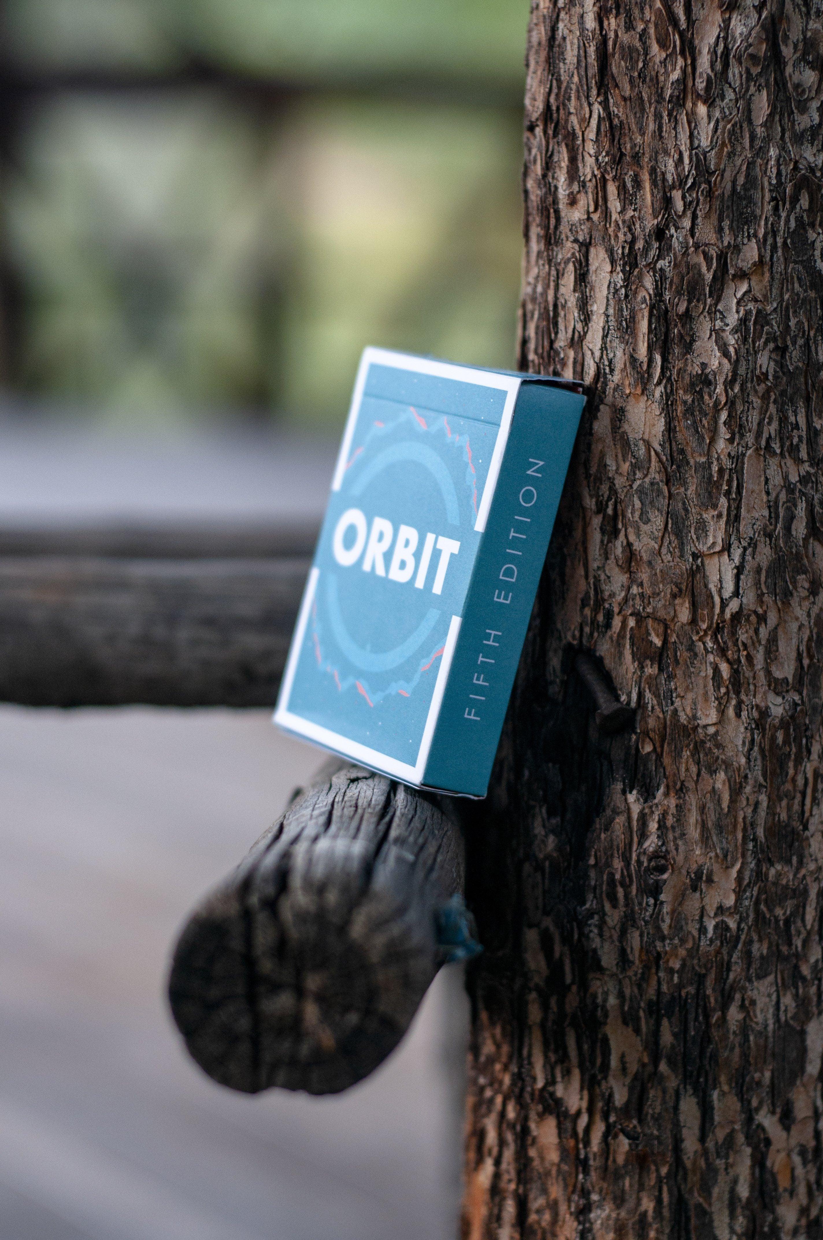 Orbit V5-RarePlayingCards.com – Rare Playing Cards