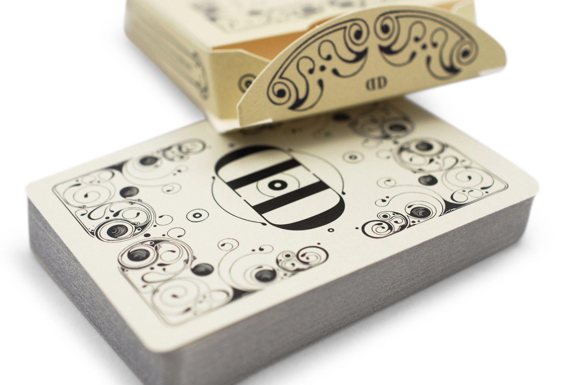 Smoke & Mirrors-RarePlayingCards.com – Rare Playing Cards